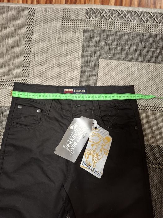 Продаю брюки н мальчика.