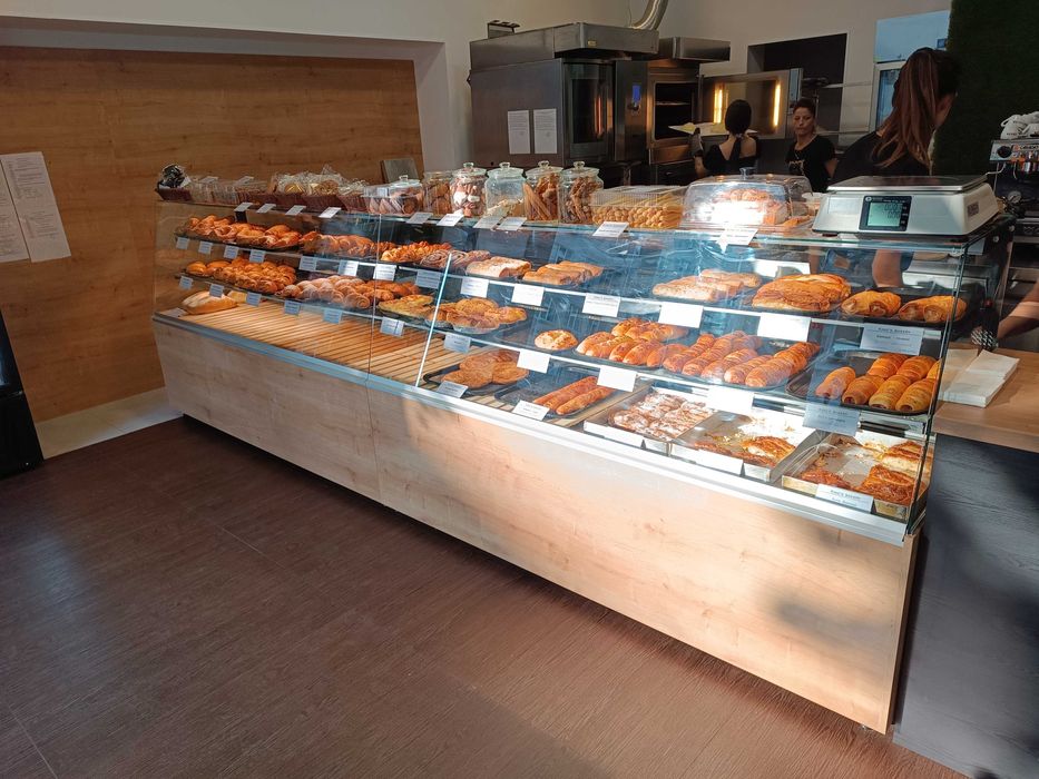 Топли Бен Мари и хладилни витрини за бързо хранене - по поръчка