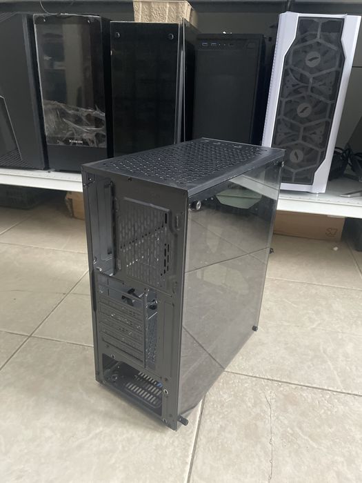 корпус с боковым стеклом