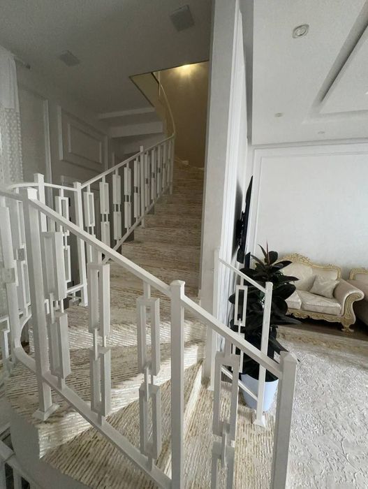 Срочно!!! Продается Уч Тепа район Урикзор бозор лагерь елитний махалла