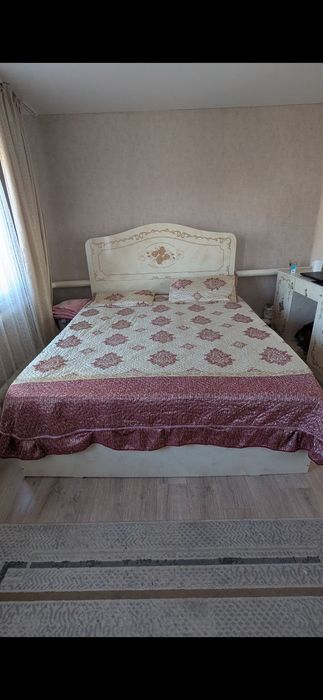 Покрывало, наволочки 2 штуки
