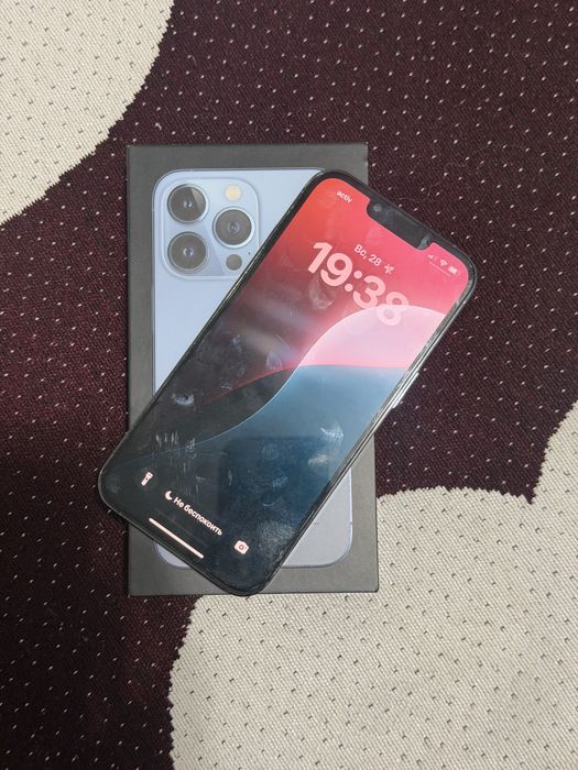iPhone 13 blue 256 гб