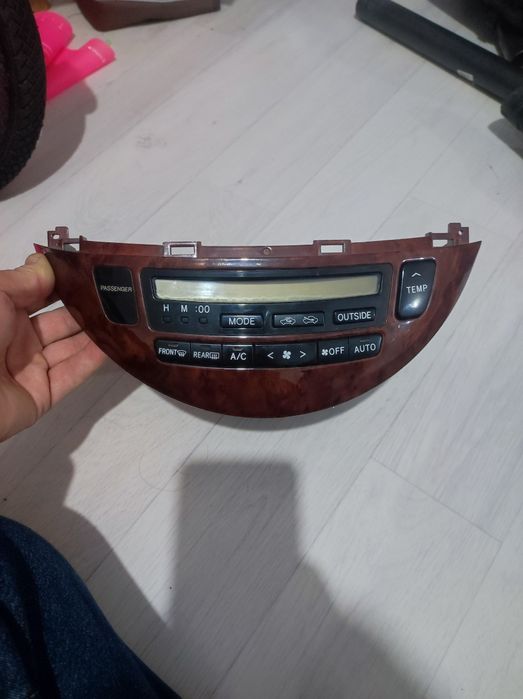Климат контроль Тойота Эстима 2003