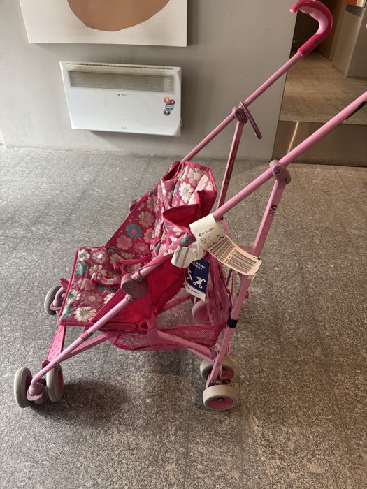 Продам прогулочную коляску Mothercare