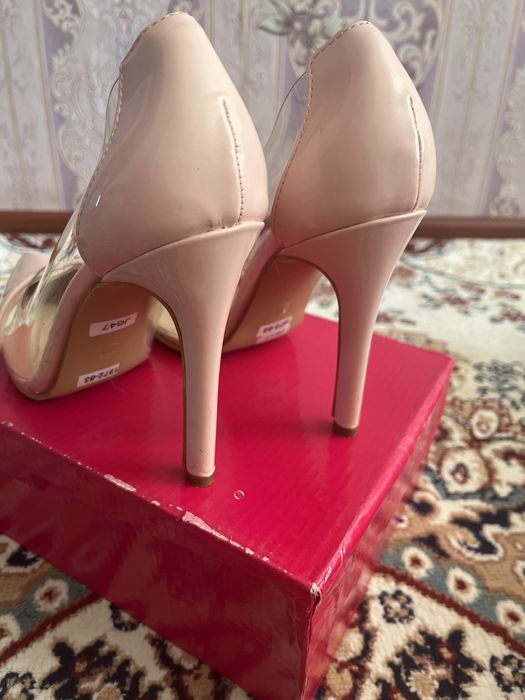 Женские туфли 37р