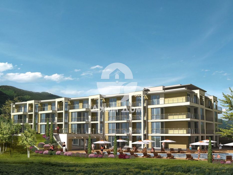 Продава се Тристаен апартамент в Свети Влас - 77 кв.м за 496 €/кв.м - Снимка #3