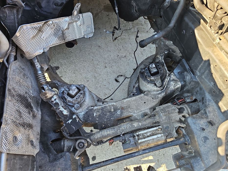 Jug motor Bmw 5 (F10) [Fabr 2011-2016] OEM 2.0 N47D20 135KW / 184CP