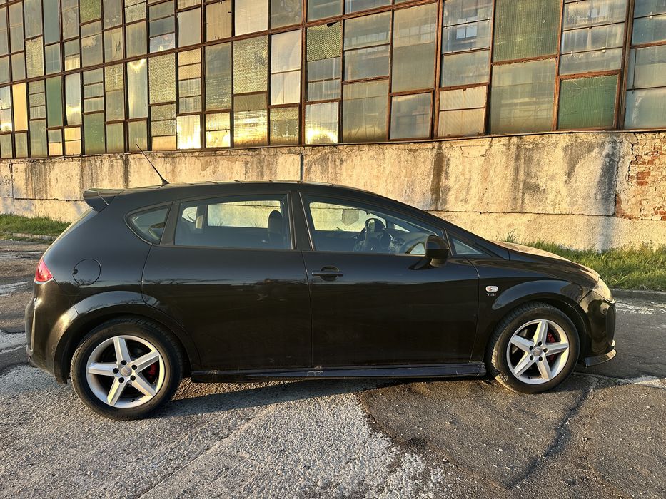 Seat Leon 1.4 TSI – 2010 – Body Kit Aero – Negru
