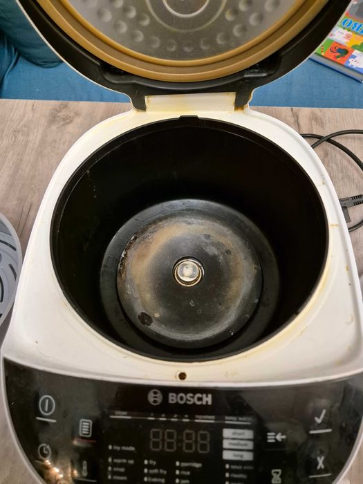 Мултикукър, запичащ капак, еър фрайер-фурна