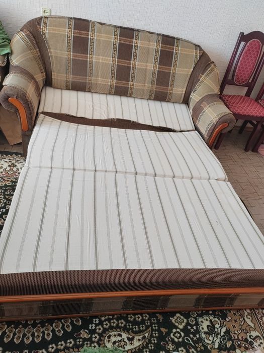 Диван и 2 кресла-кровати