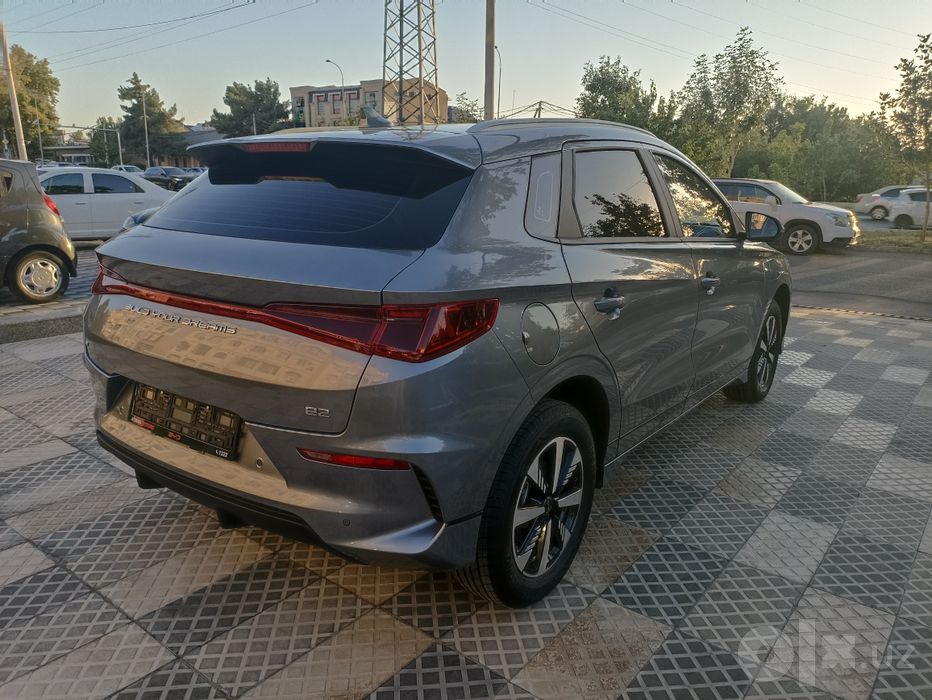BYD E2 Luxury 405km! 2025 йил! 4200 км юрган! 8 йил гарантияси бор!