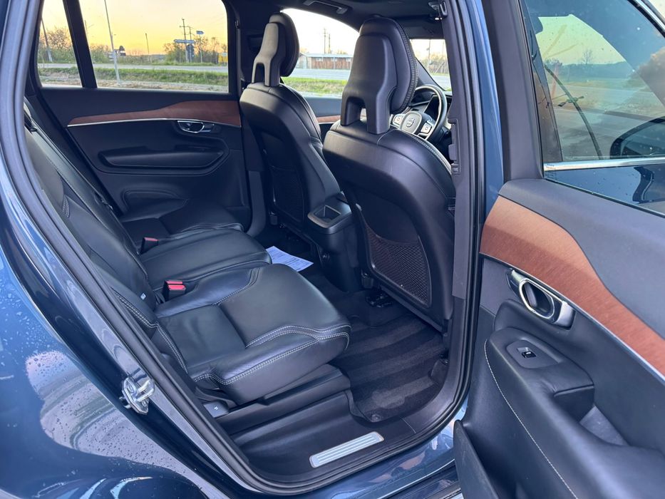 Volvo XC90 anul 2018.     120 mii km
