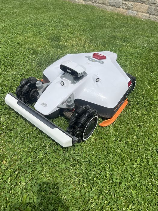 Mammotion LUBA 2 AWD 3000x 2025г косачка робот без кабел