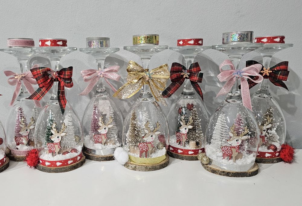 Коледни свещници