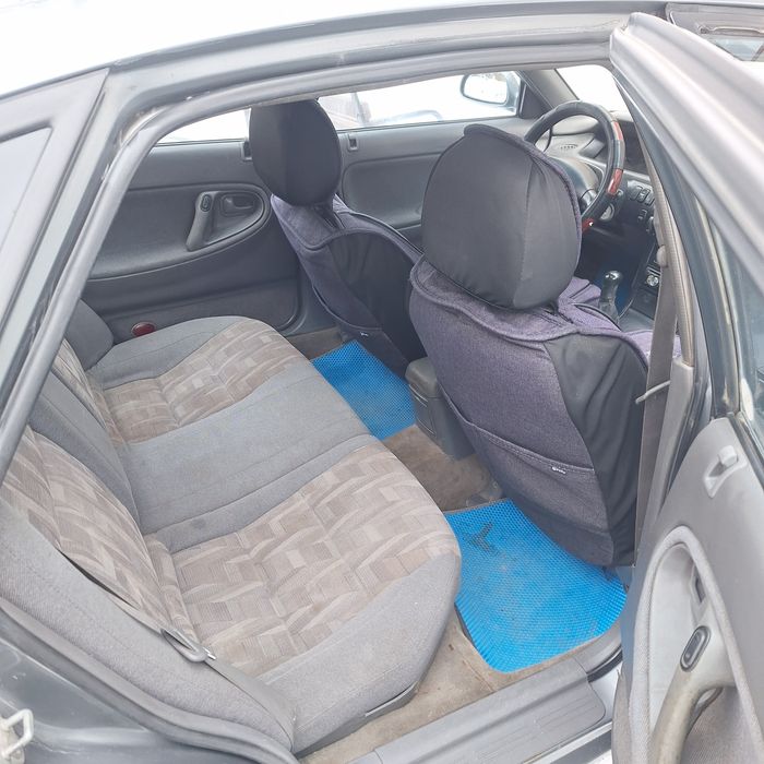 Продам Мазду Кронос