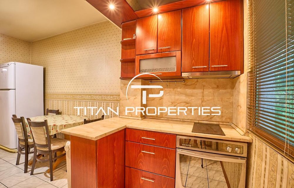 Дава се под наем Тристаен апартамент в Пловдив, Кършияка - 78 кв.м за 408 € - Снимка #2