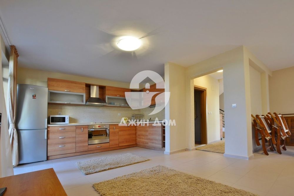 Продава се Къща в с. Кошарица, Област Бургас - 100 кв.м за 1122 €/кв.м - Снимка #2