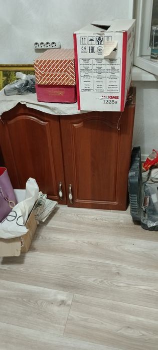 Продам кухонные шкафы