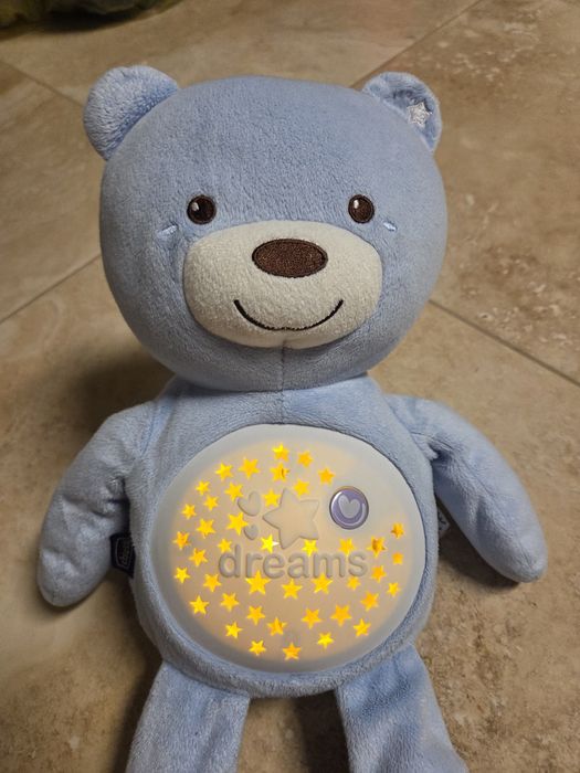 Ursulet Chicco Dreams  cu lumini de veghe si muzica