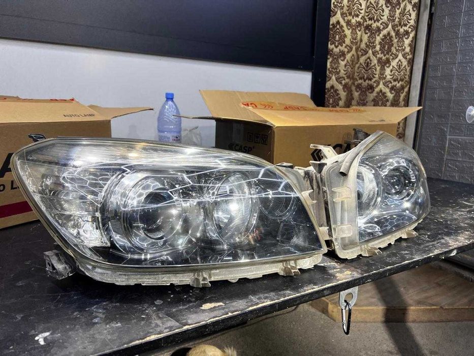 продам фары РАВ4