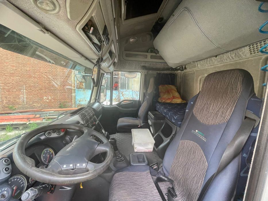 Vand ansamblu Iveco+semiremorca Schmitz