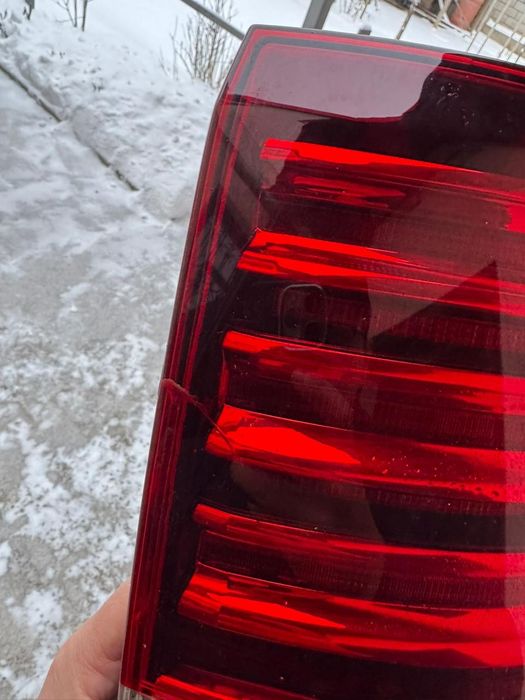 Фары задние Lexus lx470