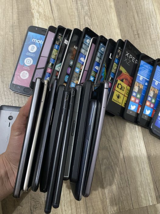 Telefoane (machete prezentare 25buc )