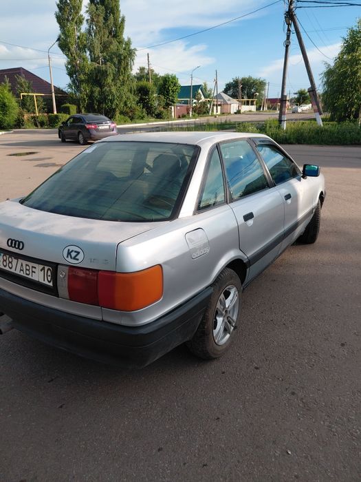 Продам ауди б3..