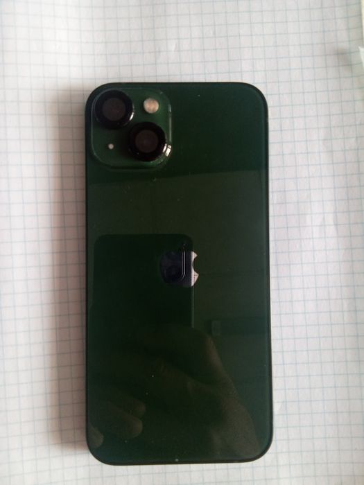 Продам айфон 13 идеал