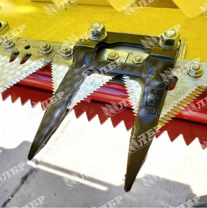 Жатка ЖСБ-7.4 Sunfloro Shaft для подсолнечника