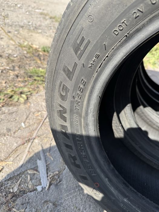 Шины R15 в отличном состоянии