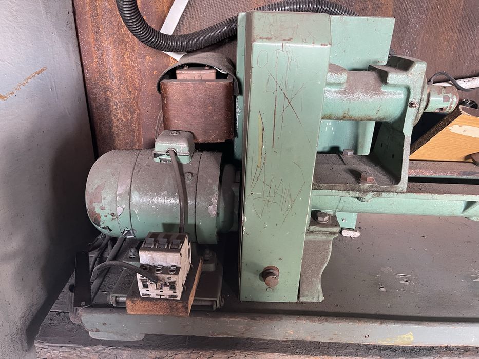 Продам, токарный станок по дереву