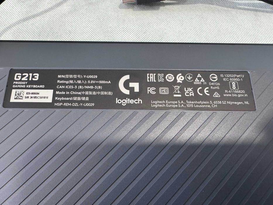 Клавиатура - Logitech G213