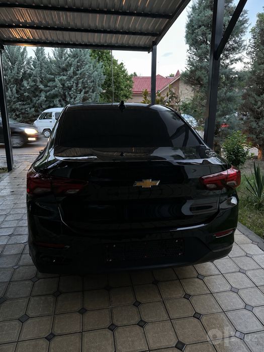 Chevrolet Onix Primer