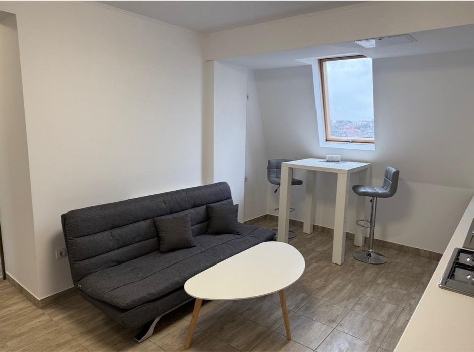 Apartament de închiriat