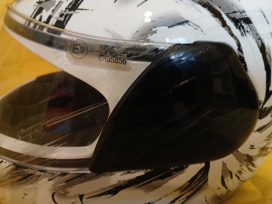 Каска за мотор Airoh