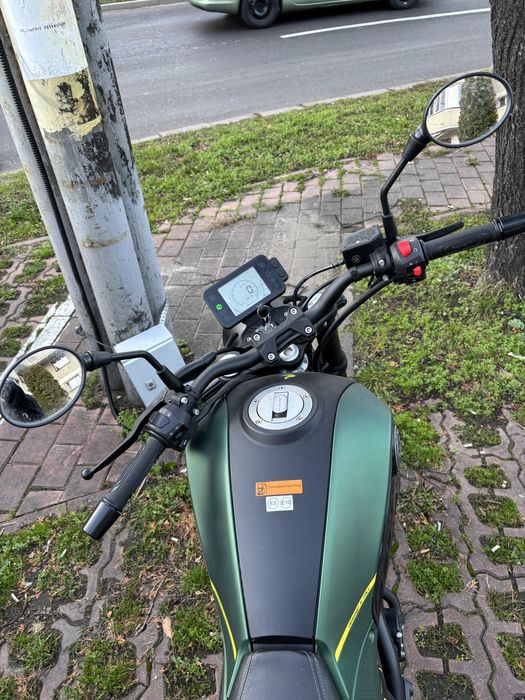 Benelli Leoncino 125 2022, A1