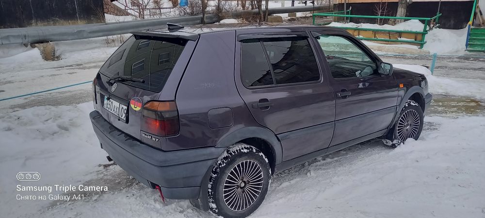 Продам автомобиль гольф 3