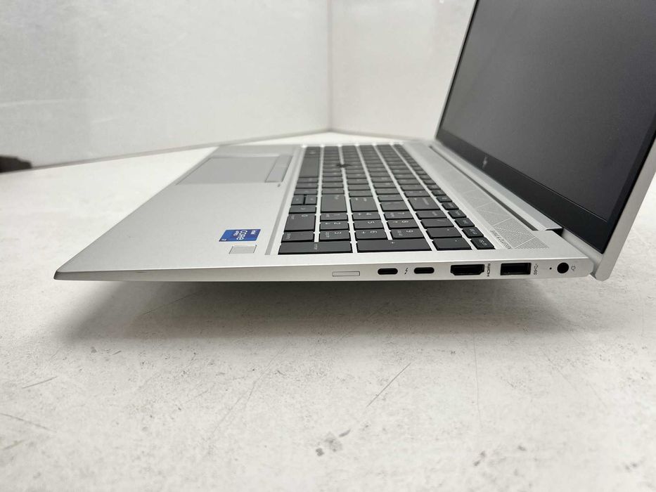 Реновиран лаптоп HP EliteBook 850 G8 15.6" Touch i7-1185G7 32GB DDR4 510GB NVMe/ клас А/ 12м гаранция