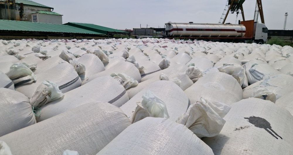 Bitum 60/90  Bitum 90/10 BitumM5 polizol