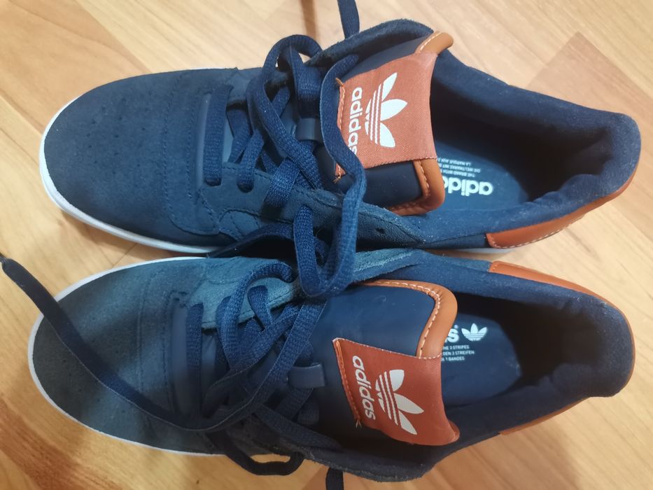Adidas, marimea 38