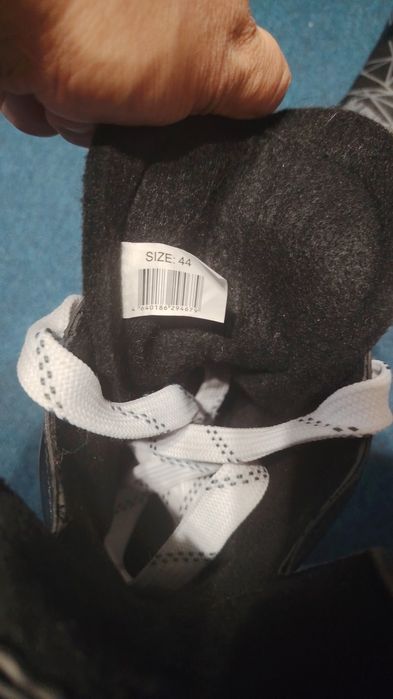 коньки хоккейные