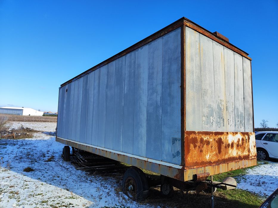 Фургон на колела..