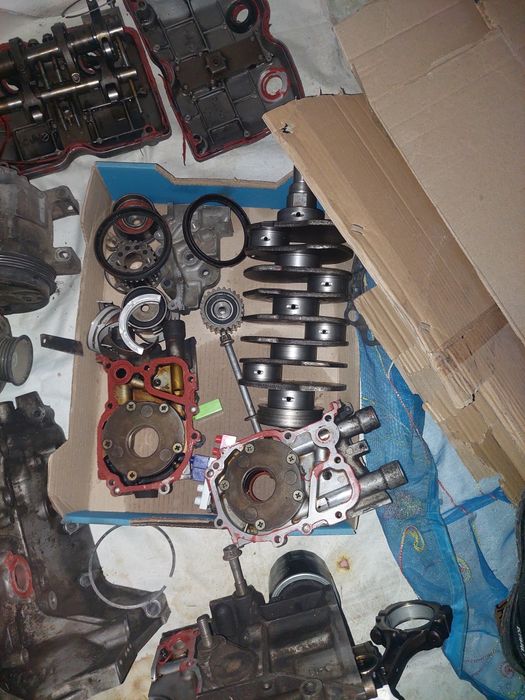 Мотор запчасти  генератор компрессор  помпа масляный