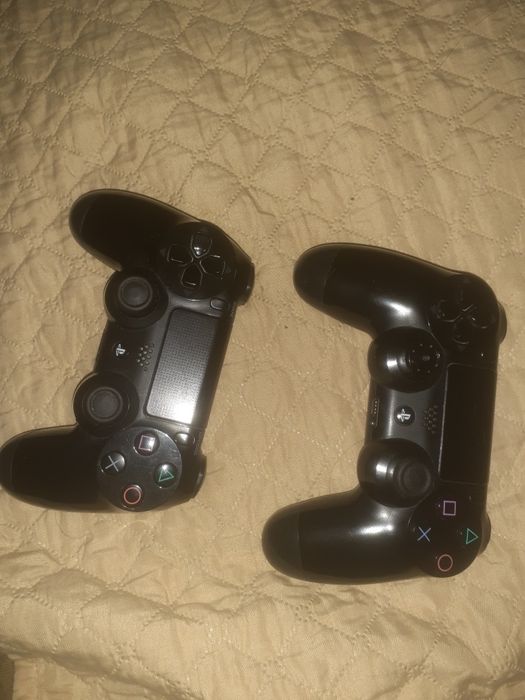 Срочно Ps4 fat прошитая