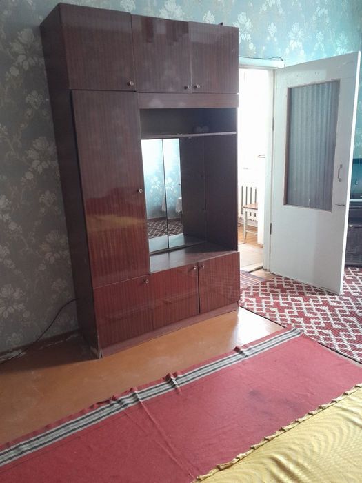 1 комнат.Аллея Гагарина Чиланзар 2 Продаётся