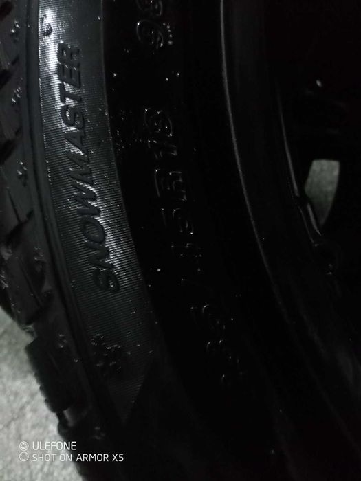 Гуми с джанти осемнайски