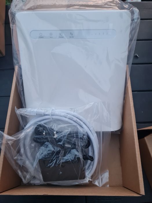 ZTE MF286R1 4G LTE Router – Nou, complet, mai multe bucăți disponibile