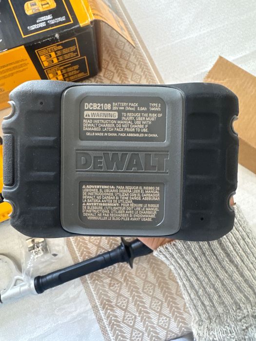 Шуруповерт дрель Dewalt DCD 1007WW1