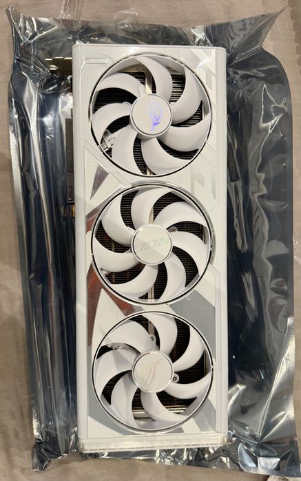 ASUS Rog Strix Geforce RTX 4090 24GB White OC Edition